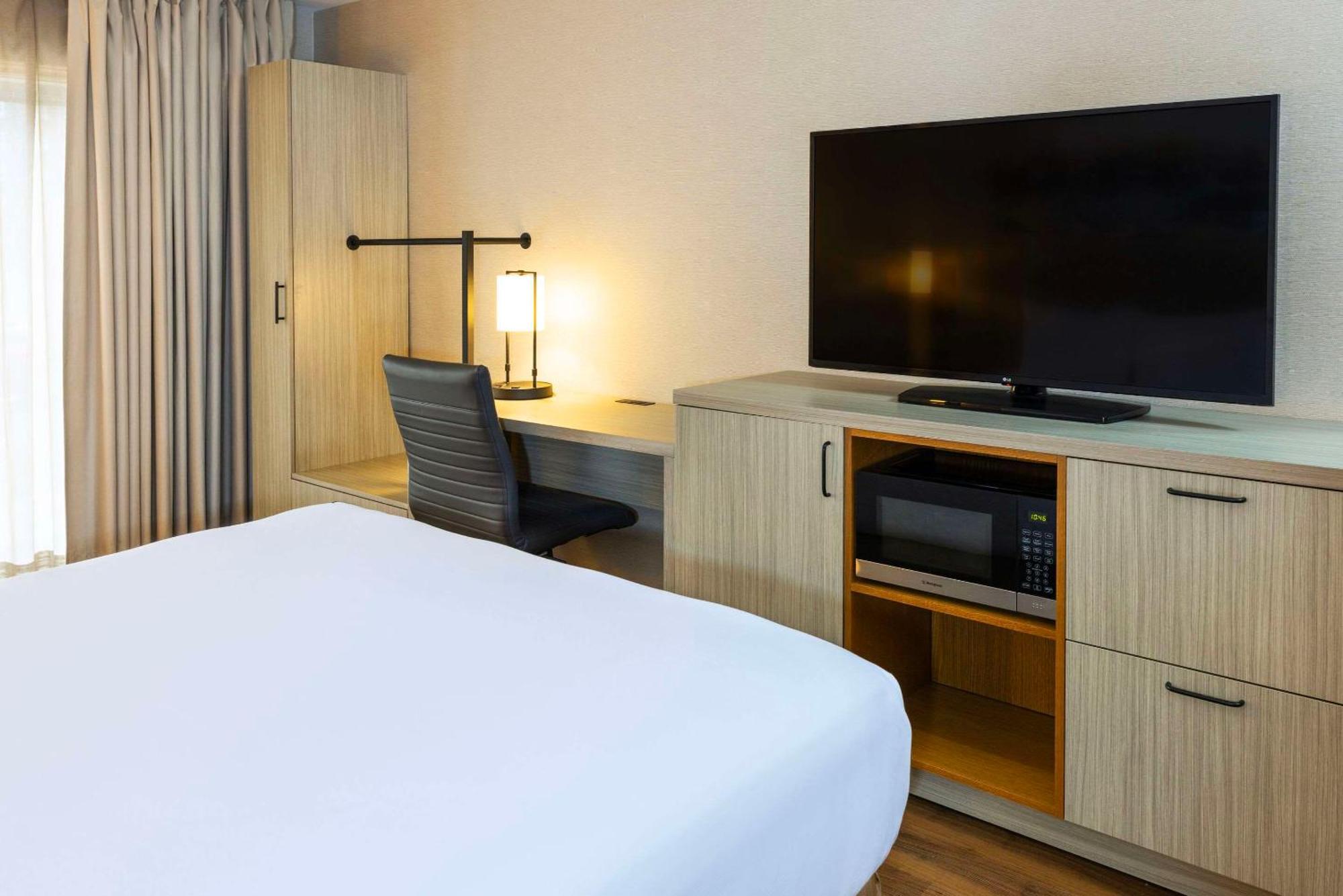 Comfort Inn Амхерст Экстерьер фото