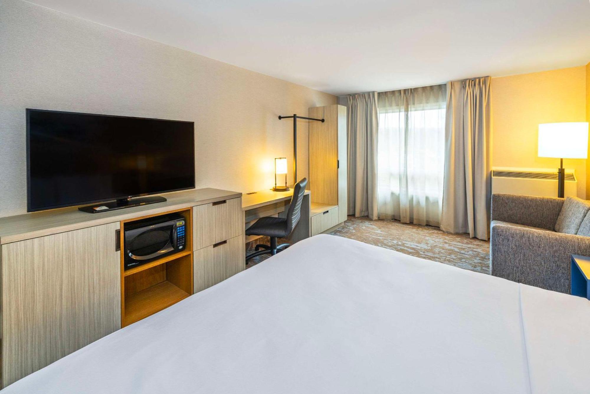 Comfort Inn Амхерст Экстерьер фото
