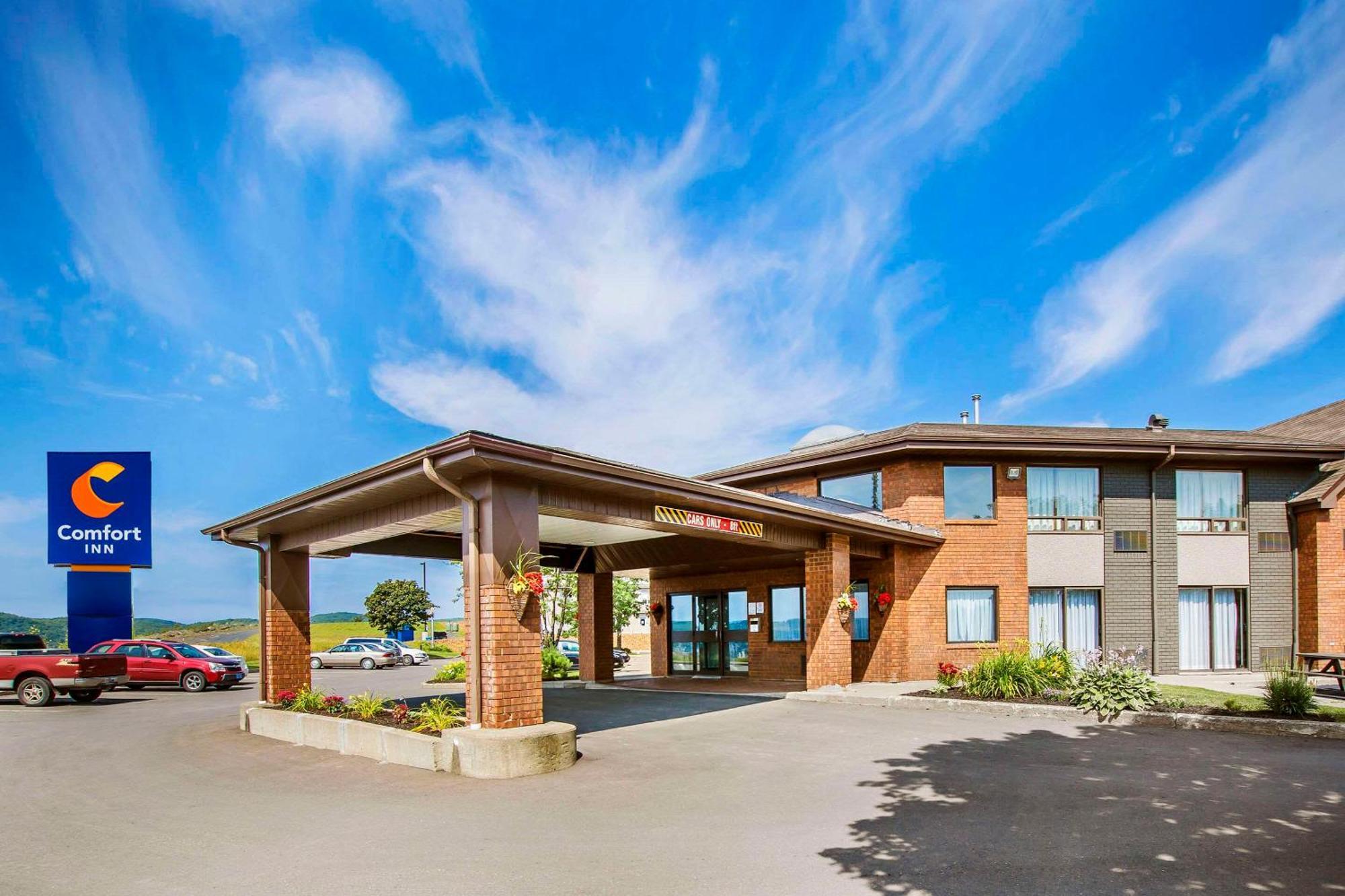 Comfort Inn Амхерст Экстерьер фото