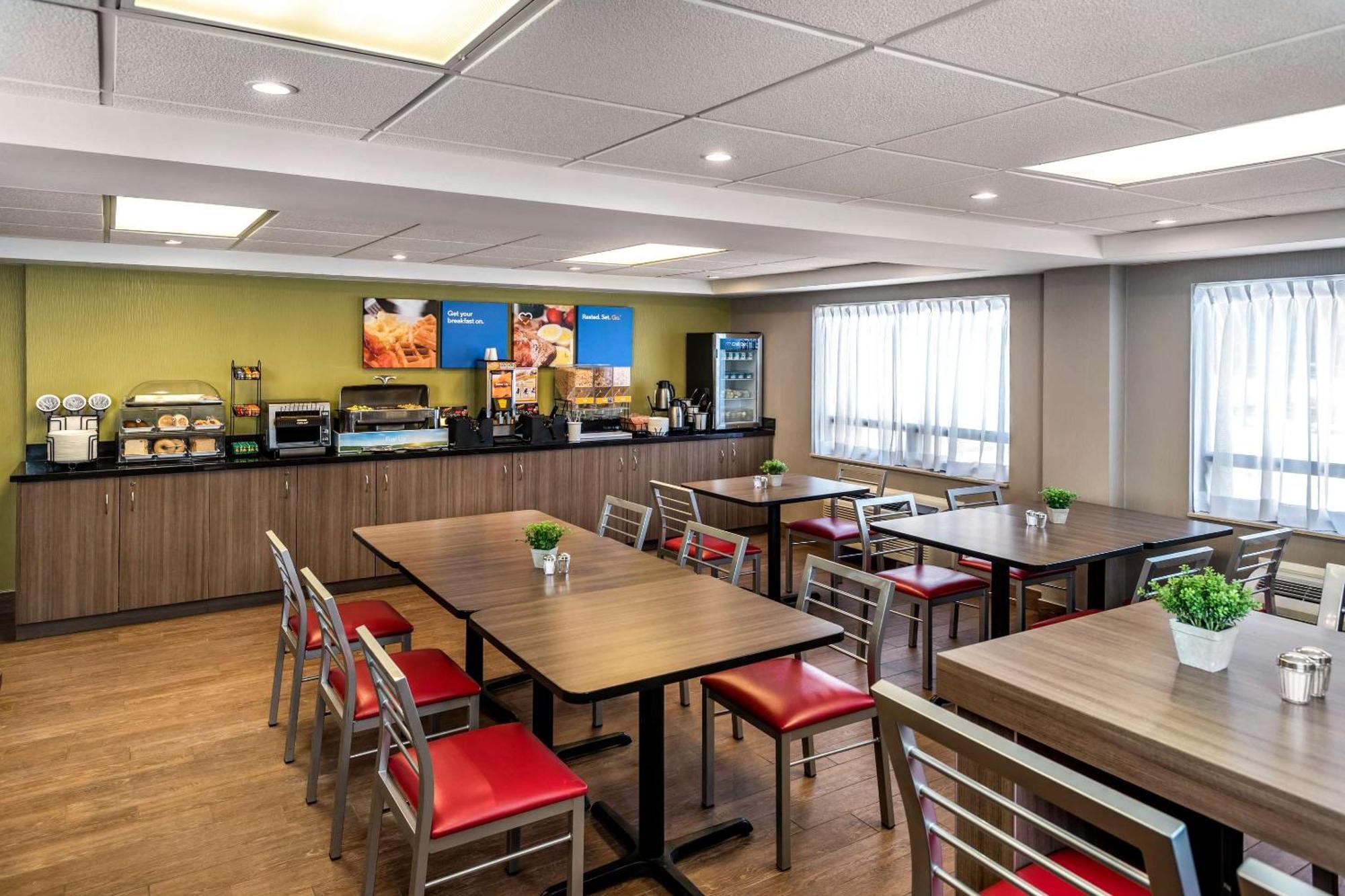 Comfort Inn Амхерст Экстерьер фото