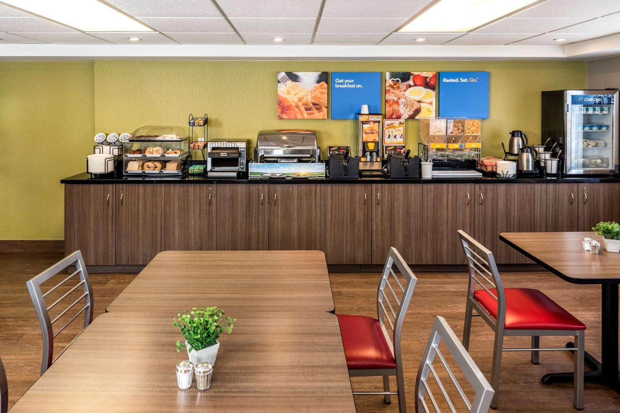 Comfort Inn Амхерст Экстерьер фото
